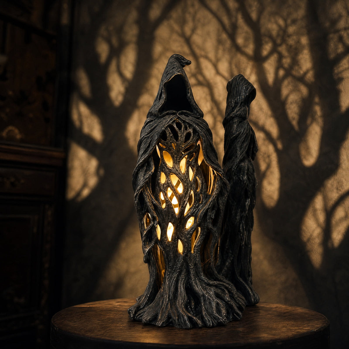 2026 New Halloween Mossy Tree Witch With Crow Light Up 7" Resin Figurine Rave Mantel Shelf Party Decorations