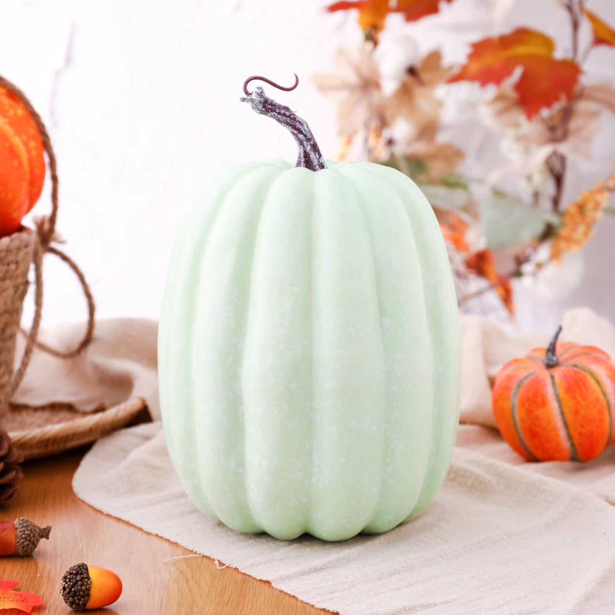 CQHVKQ 8 Inch Large Artificial Pumpkin Fall Decorations, Realistic Fake Harvest Pumpkin, Orange Gold Decorative Pumpkins for Table Centerpieces, Fall, Thanksgiving & Halloween DIY