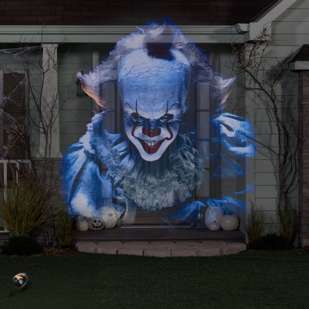 Halloween Lightshow Projector Lights Holiday Lighting Silhouette with Pennywise and 6 Slides Warner Bros.
