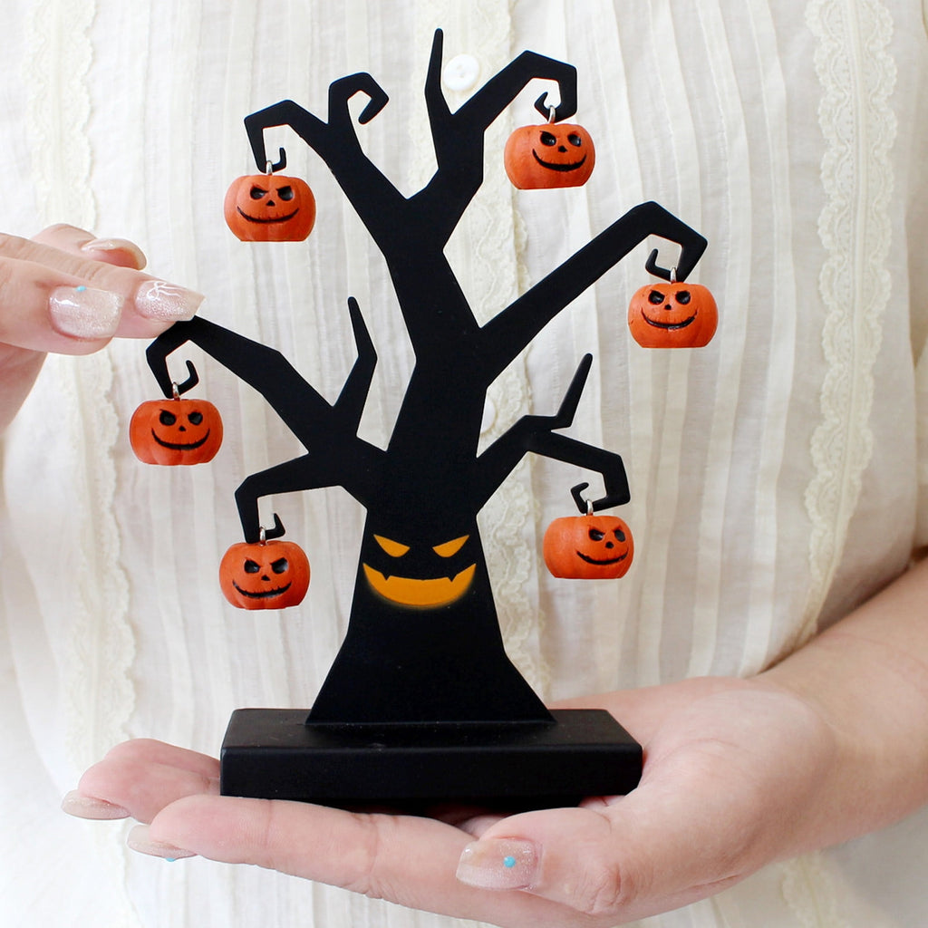 Blueek Halloween Indoor Decor, MiNi Halloween Tree with 6 Pumpkin Ornaments, Halloween Decorations Black Tree for Indoor Home Desk Table