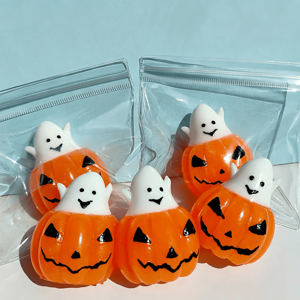 Zydvens Halloween Spooky Ghost in Jack-O'-Lantern Squishy Toys - Cute Matte Pumpkin Ghost Sensory Fidget Toy for Halloween & Thanksgiving Holiday Party Favors