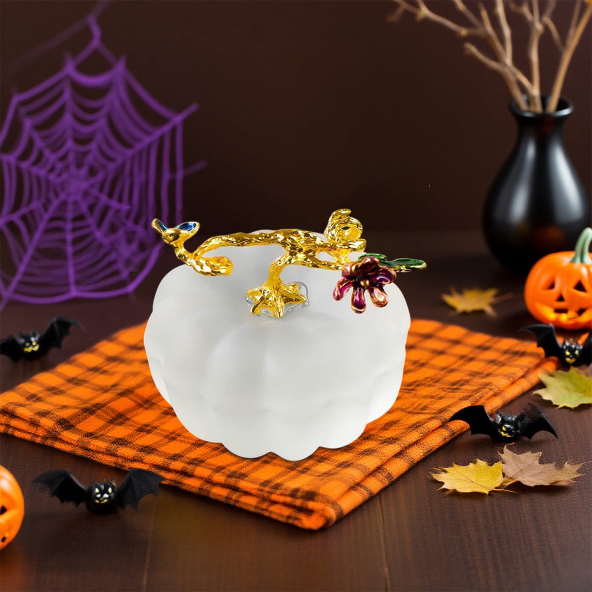 Chanana Mini Crystal Pumpkin Collectible Figurines, Hand Blown Glass Pumpkin Figurine, Glass Paperweight Tabletop Decorative Ornaments for Fall Harvest Thanksgiving Halloween Home Decor
